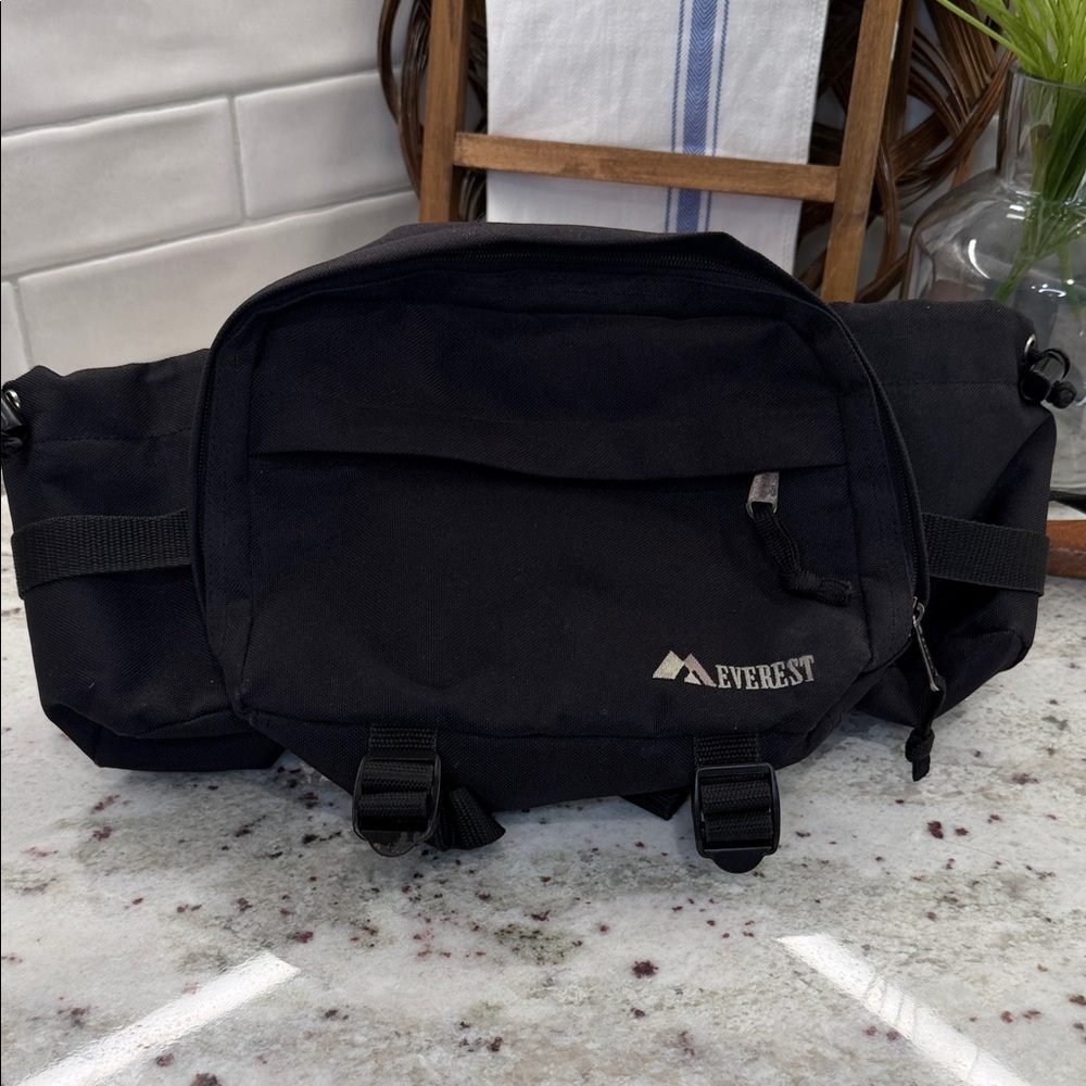 Everest Hiking Bag